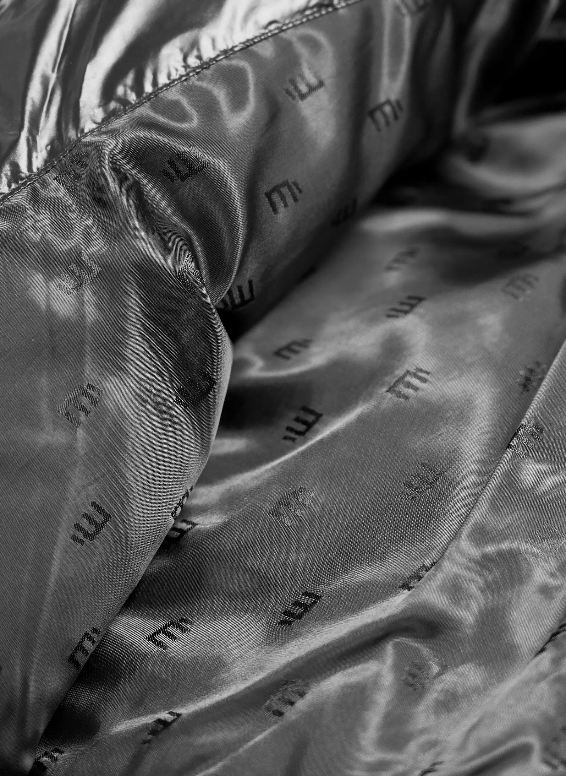 Пуховик BOXY DOWN JACKET SHINY