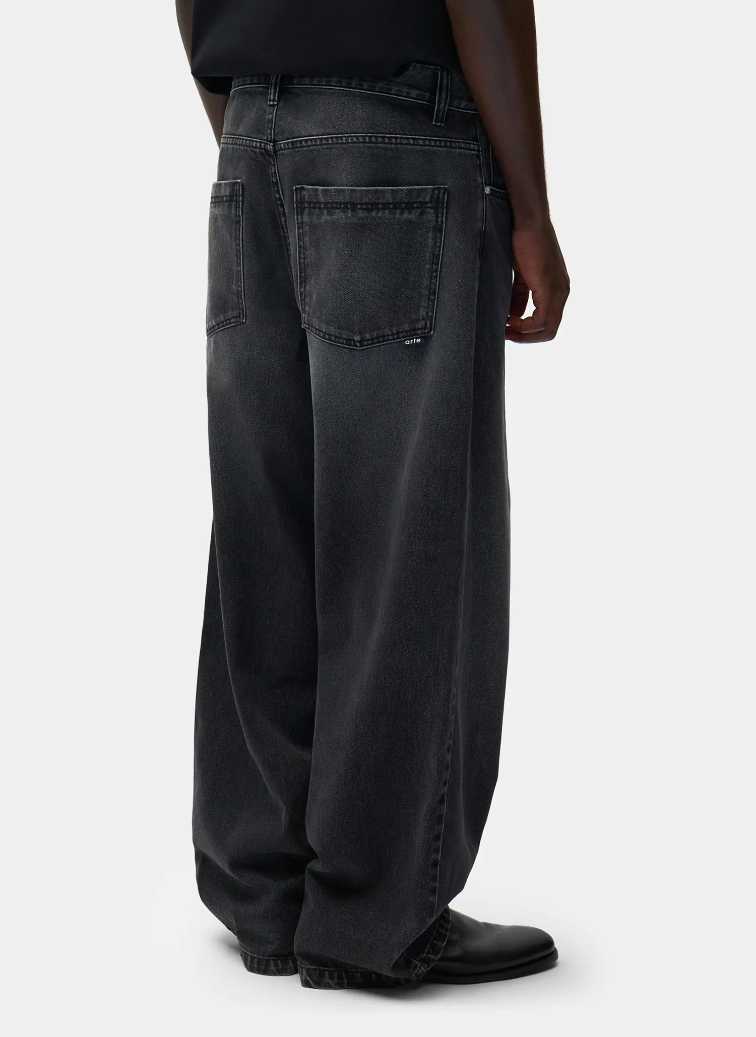 Джинсы Fade Wash Baggy Pants Black