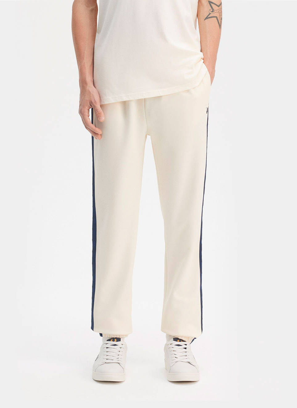 Брюки спортивные ‘CONTRAST TAPE TRACK PANT’ Y24