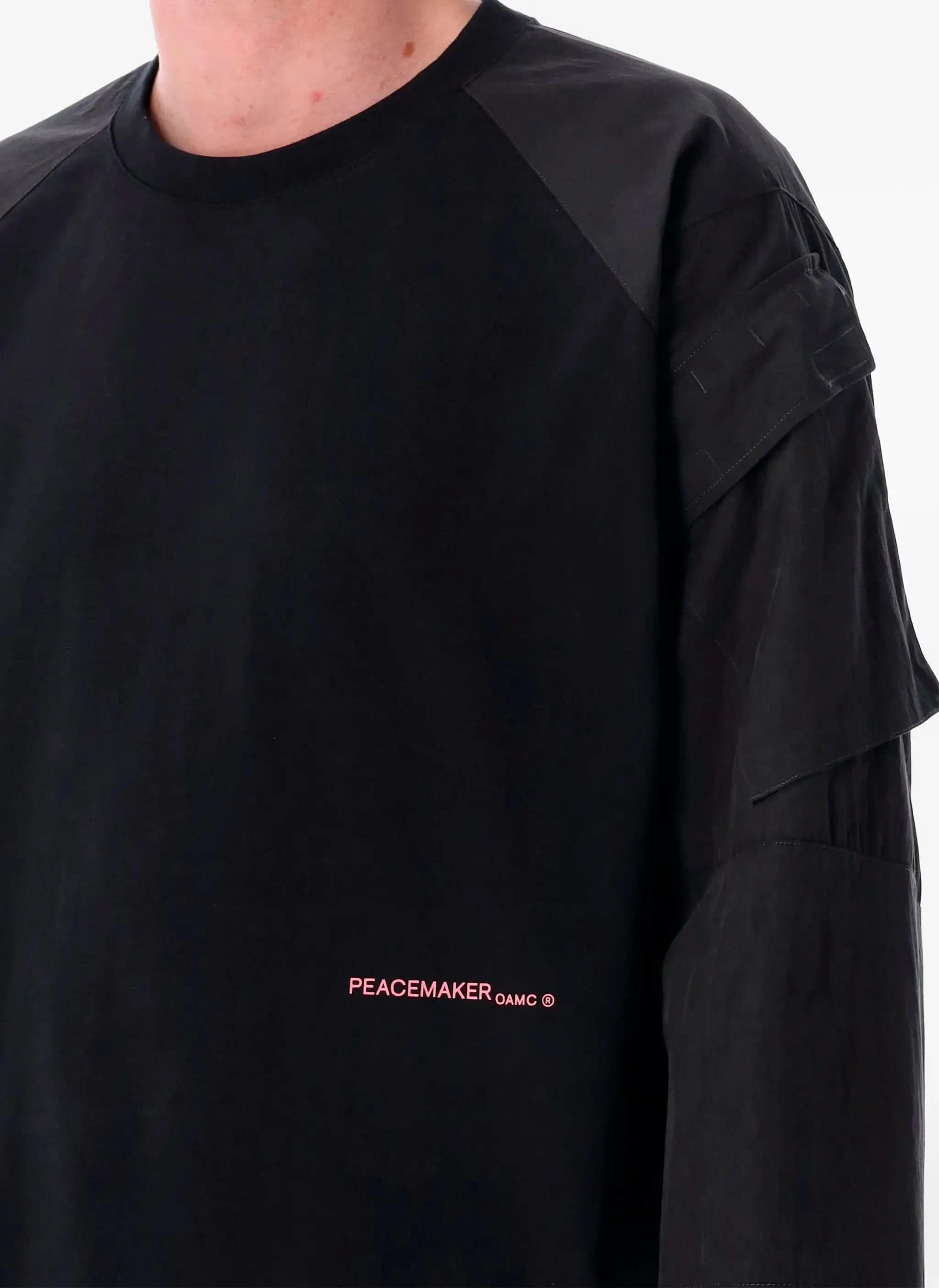 Лонгслив Peacemaker Sl Cargo L/S Black