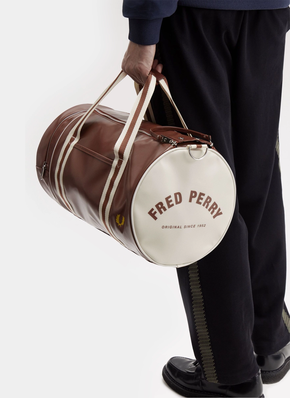 Сумка Classic Barrel Bag J89