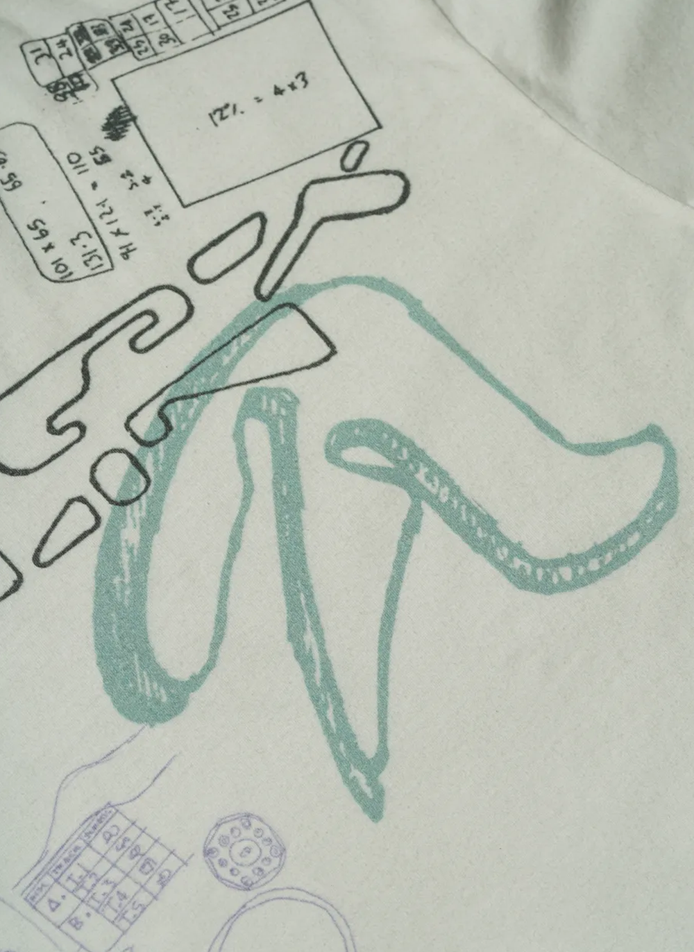 Футболка .Solutions + NUMBER 3 A—Sketch T-Shirt Old White