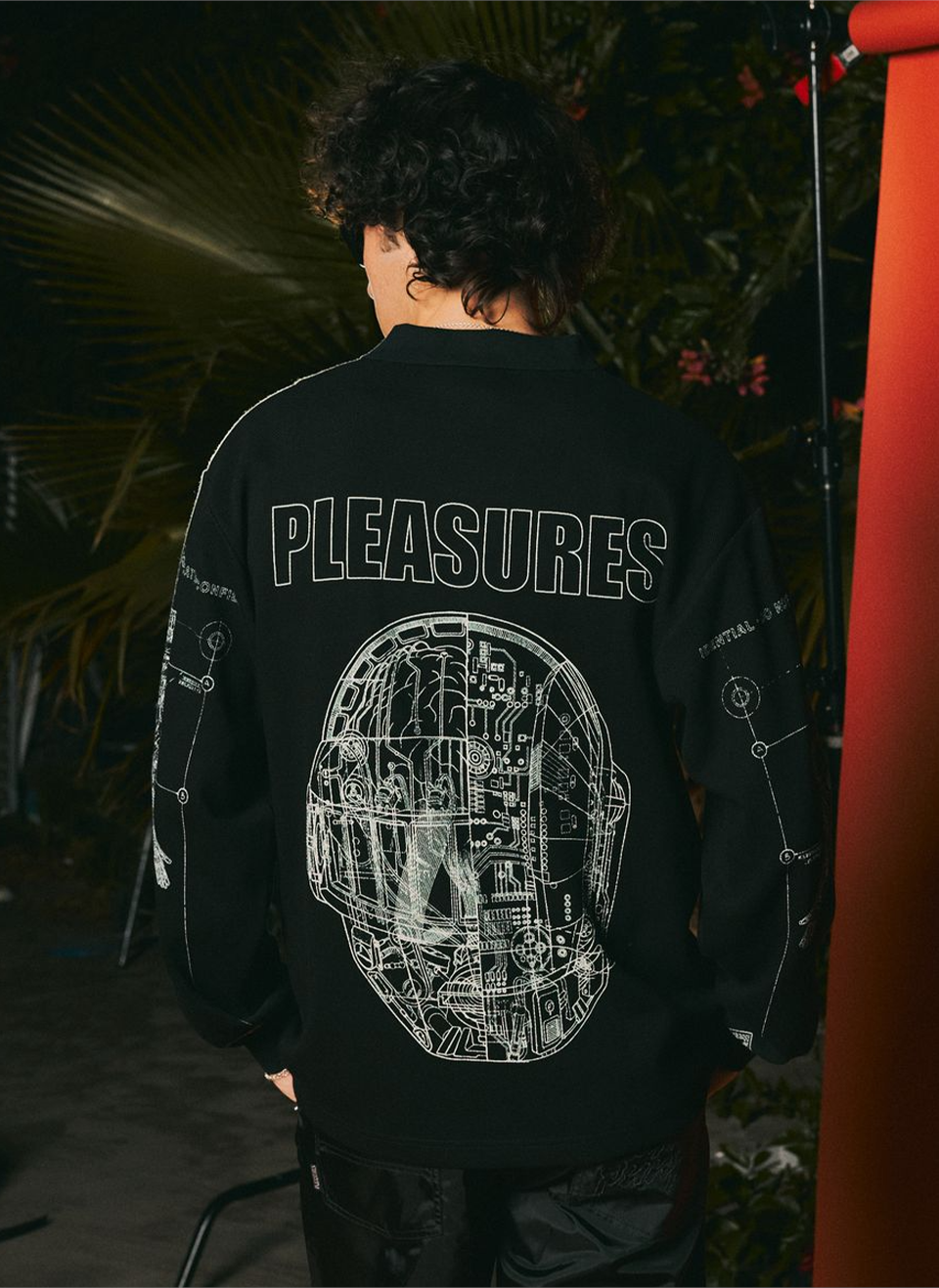 Поло Pleasures x Daft Punk Schematic Long Sleeve Polo Black