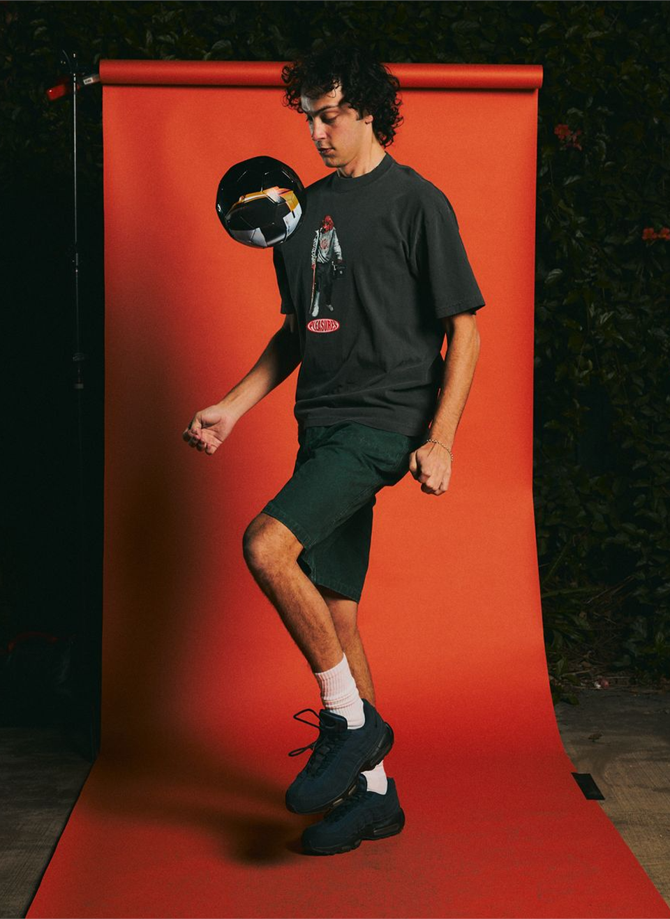 Мяч футбольный Pleasures x Daft Punk Helmets Soccer Ball Black
