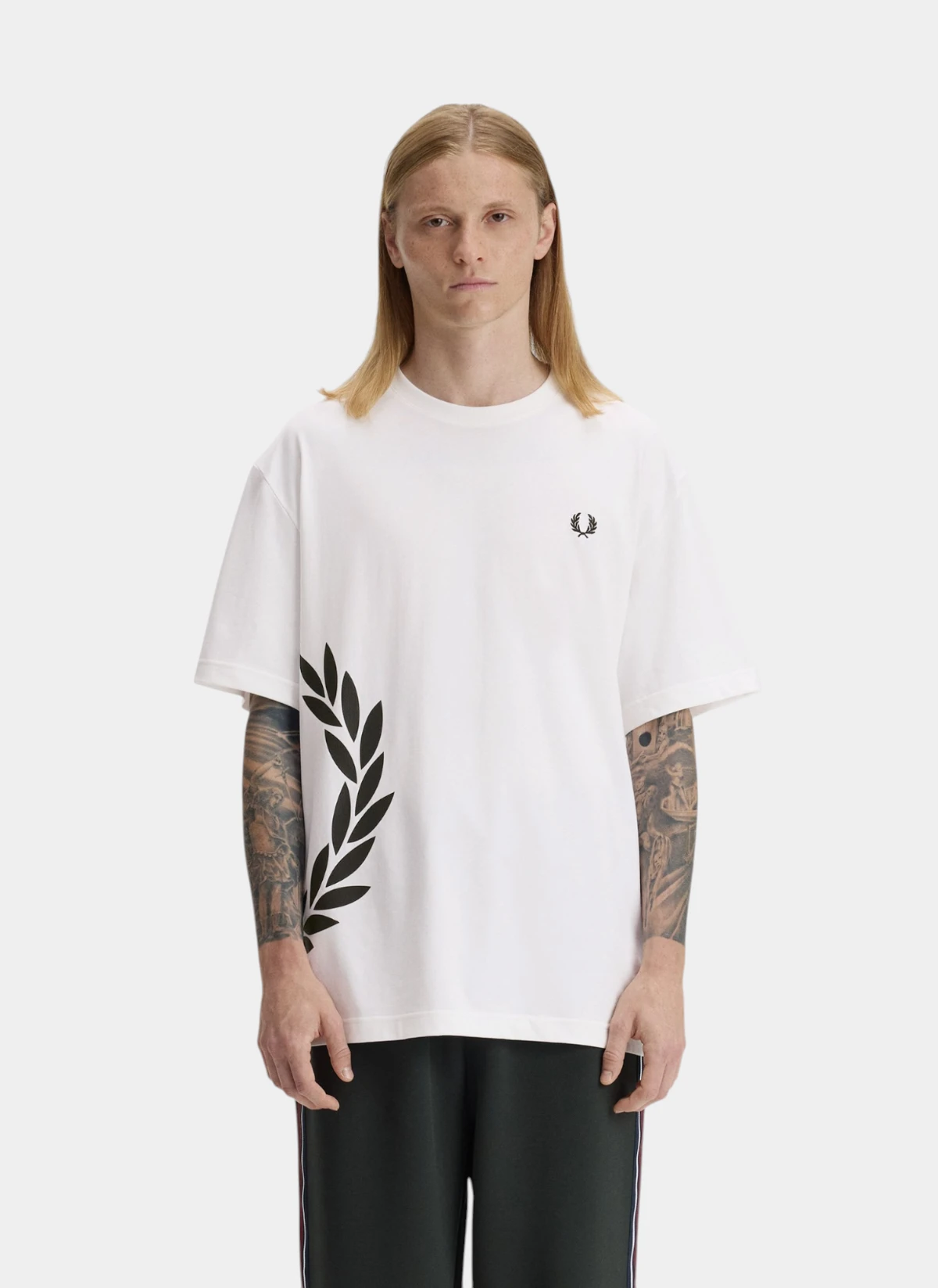 Футболка Textured Laurel Wreath T-Shirt 129