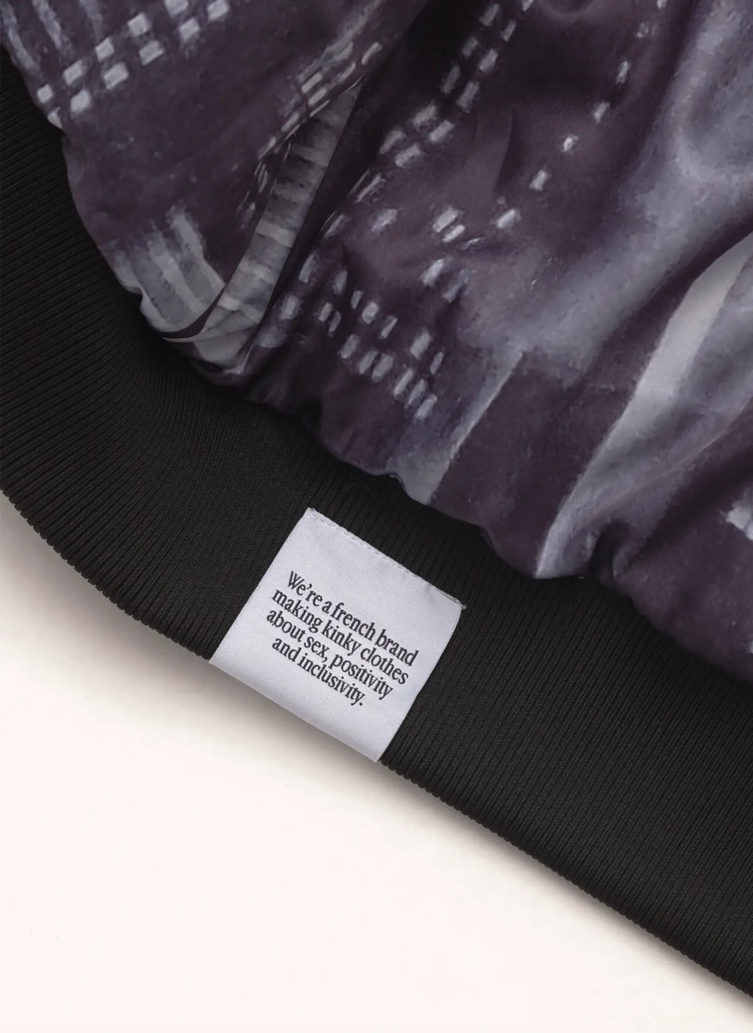 Бомбер City Sensations