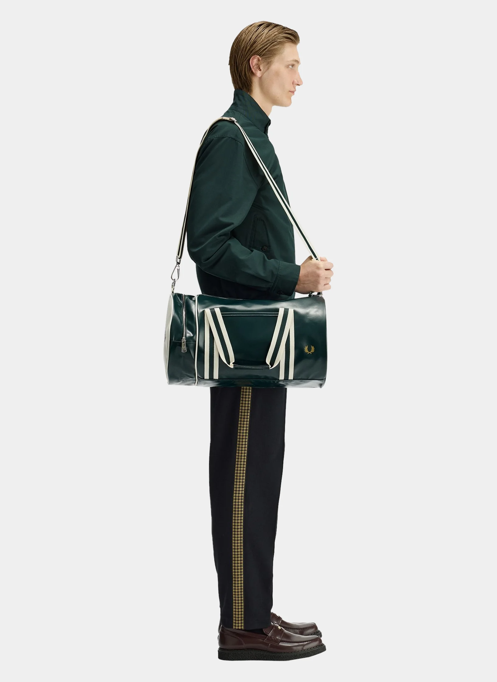 Сумка Classic Barrel Bag 81A