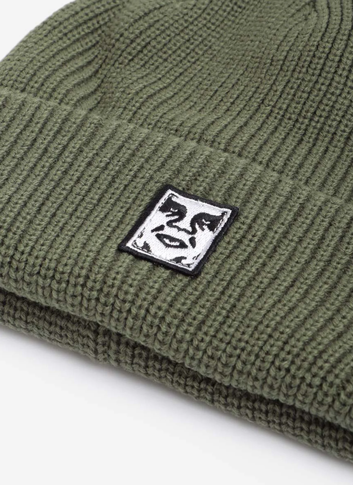 Шапка ‘MID ICON PATCH CUFF BEANIE’ Dull Army