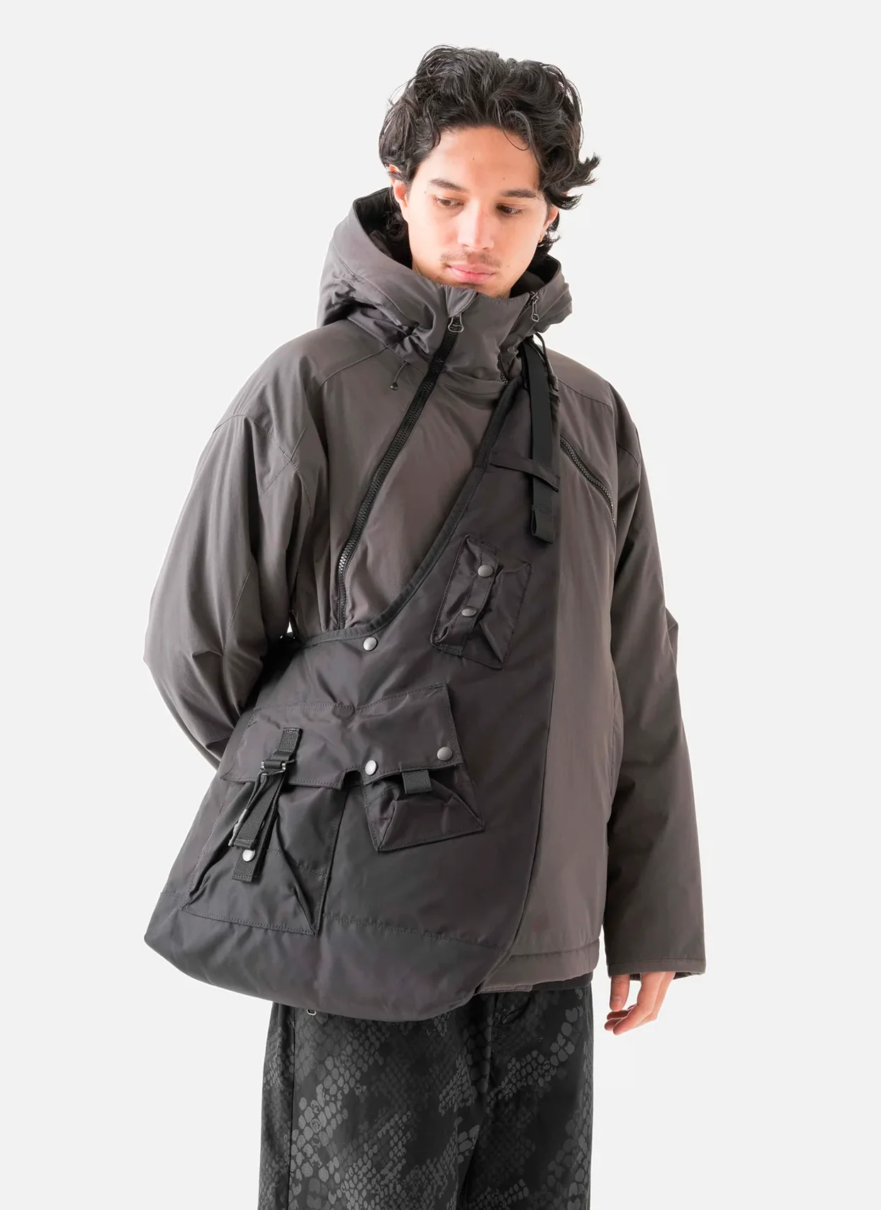 Сумка Maha M.A.L.I.C.E. Monk Sling Bag Black