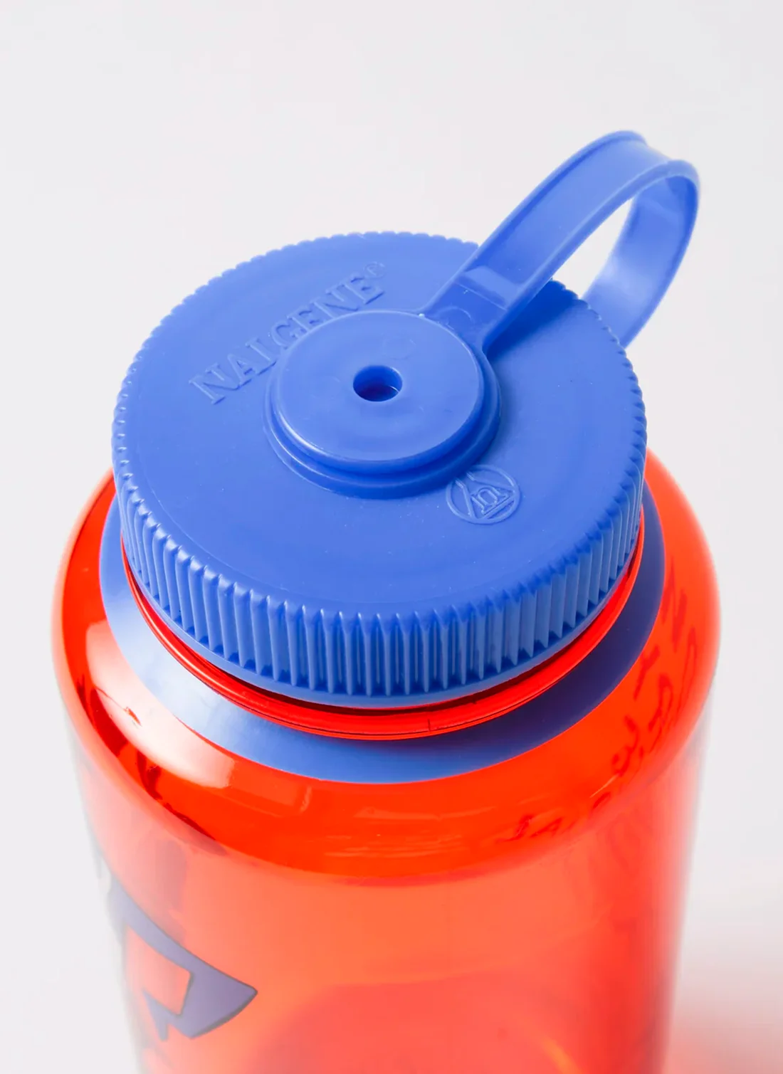 Бутылка Nice And Normal Bottle Red