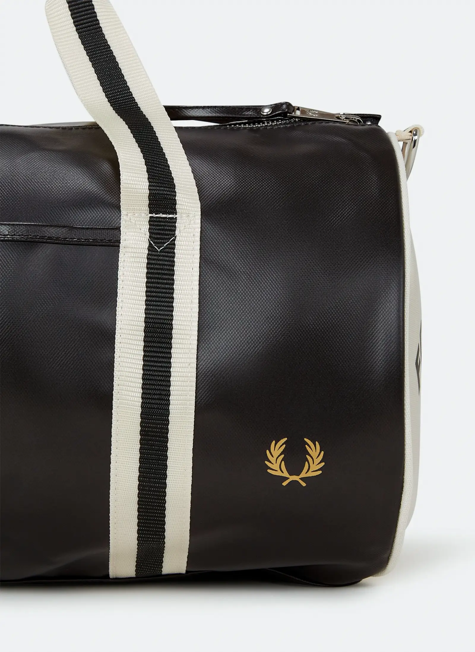 Сумка Classic Barrel Bag D57