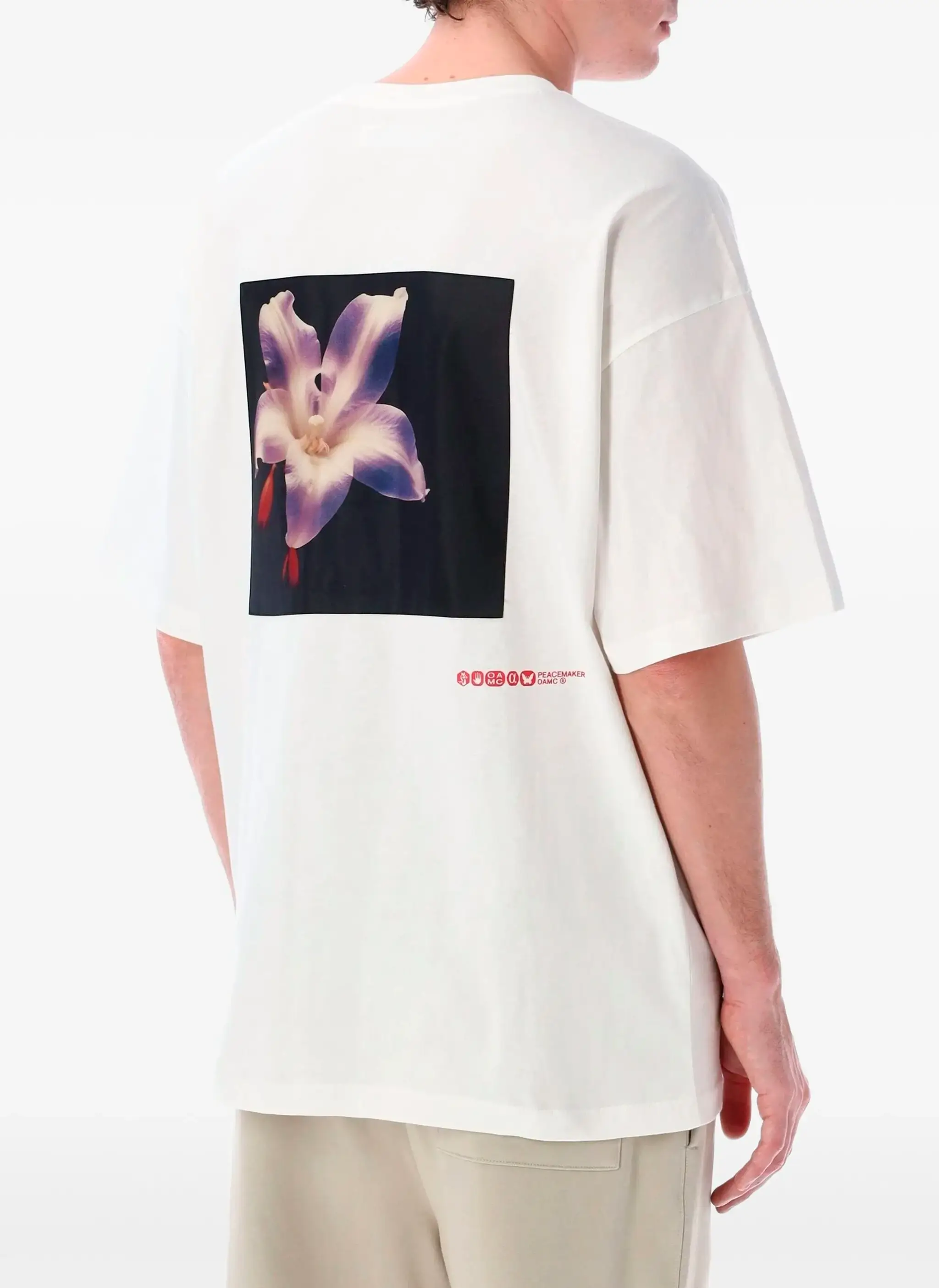 Футболка Peacemaker Flower S/S Tshirt Snow White