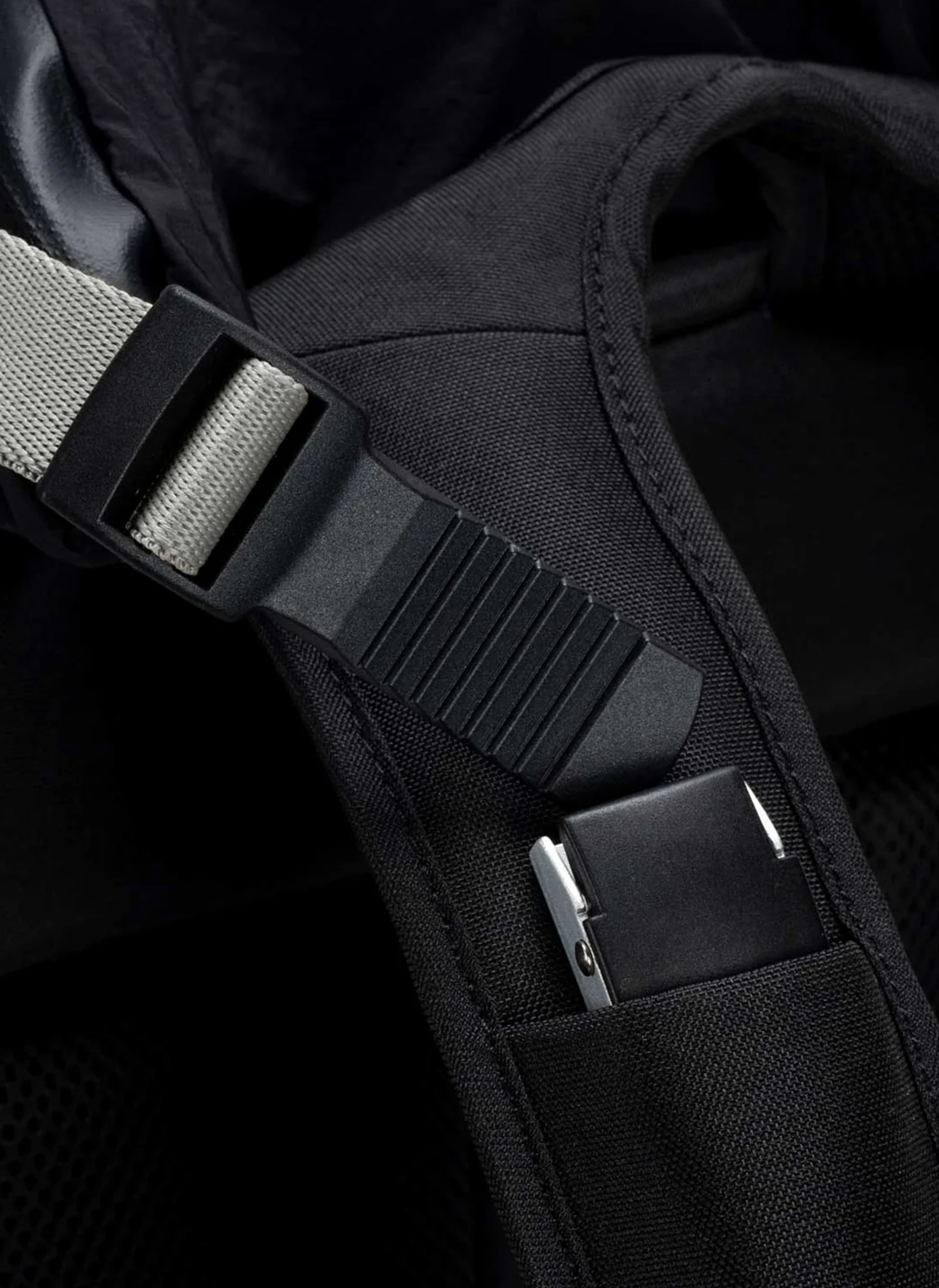 Рюкзак Backpacks Nile S Smooth Black Colour Accent Black Рюкзак Backpacks Nile S Smooth Black Colour Accent Black