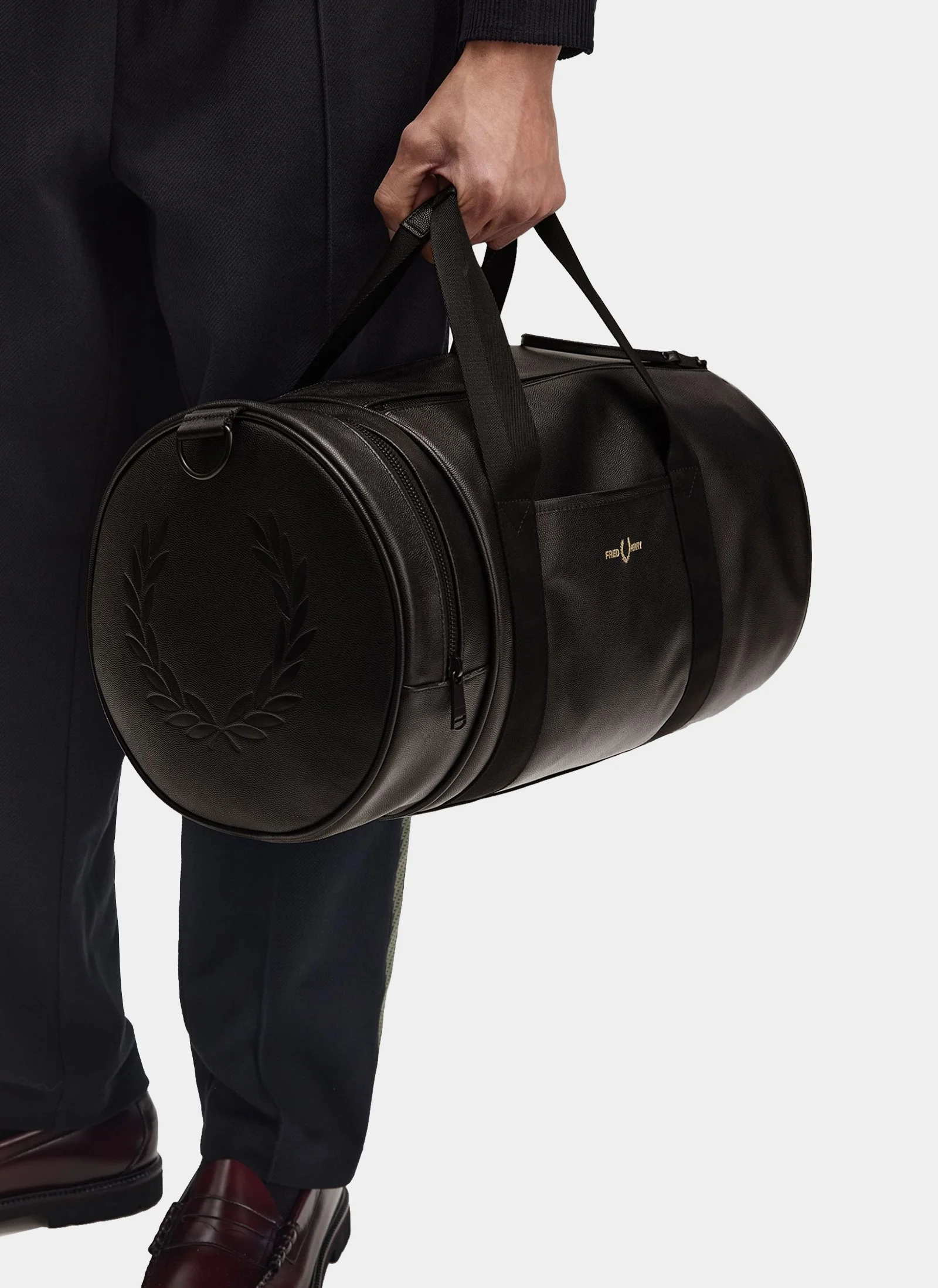 Сумка Scotchgrain Leather Barrel Bag 102