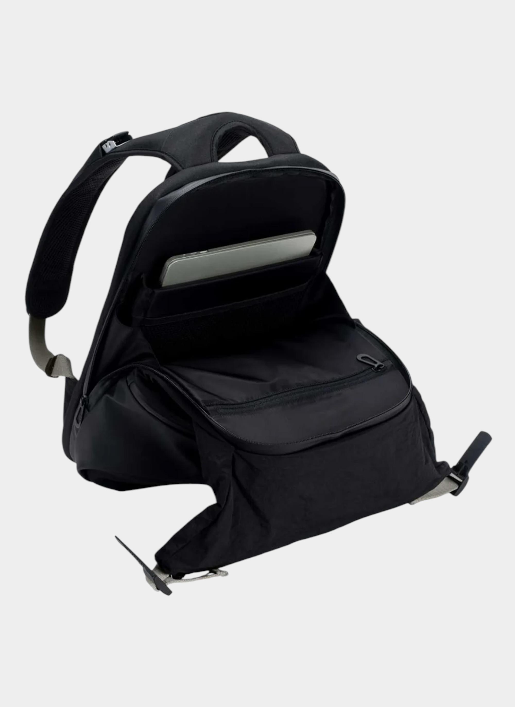 Рюкзак Backpacks Nile S Smooth Black Colour Accent Black Рюкзак Backpacks Nile S Smooth Black Colour Accent Black