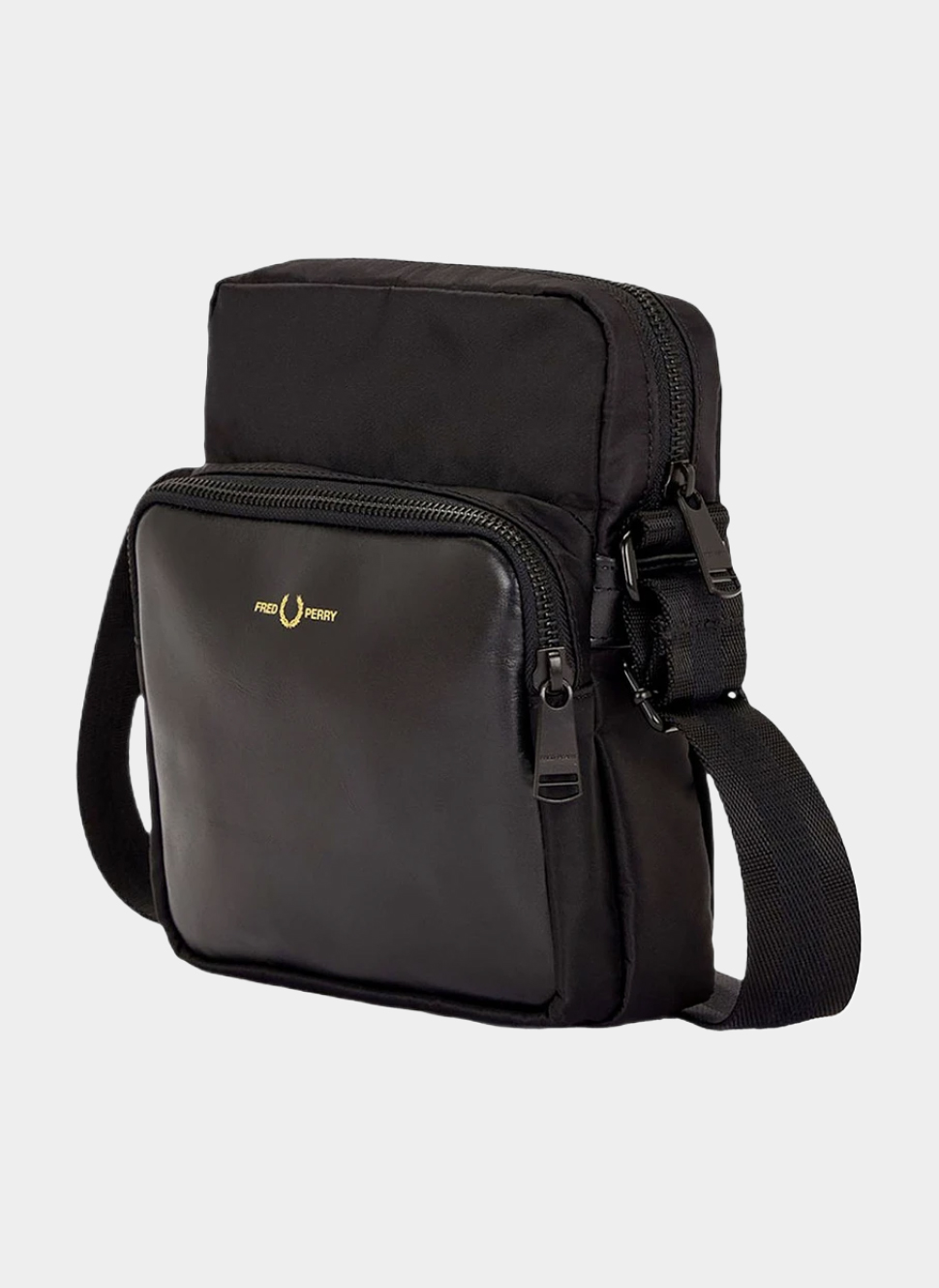 Сумка ‘Nylon Twill Leather Side Bag’ 102 Сумка ‘Nylon Twill Leather Side Bag’ 102