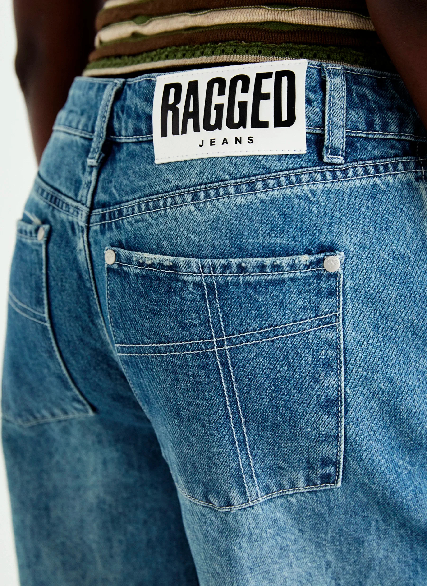 Джинсы женские ‘Release Jean’ Bleached Blue Wash