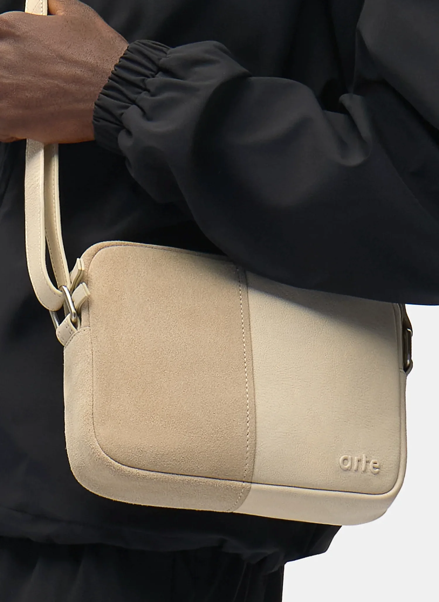 Сумка Multi Leather Baka Bag Cream