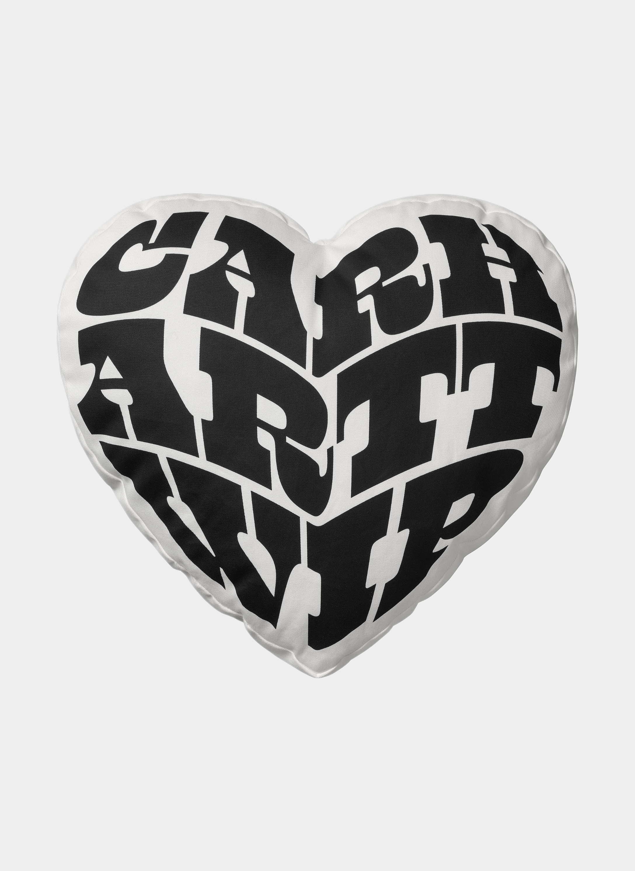 Подушка ‘Harttbreaker Pillow’ White / Black Подушка ‘Harttbreaker Pillow’ White / Black