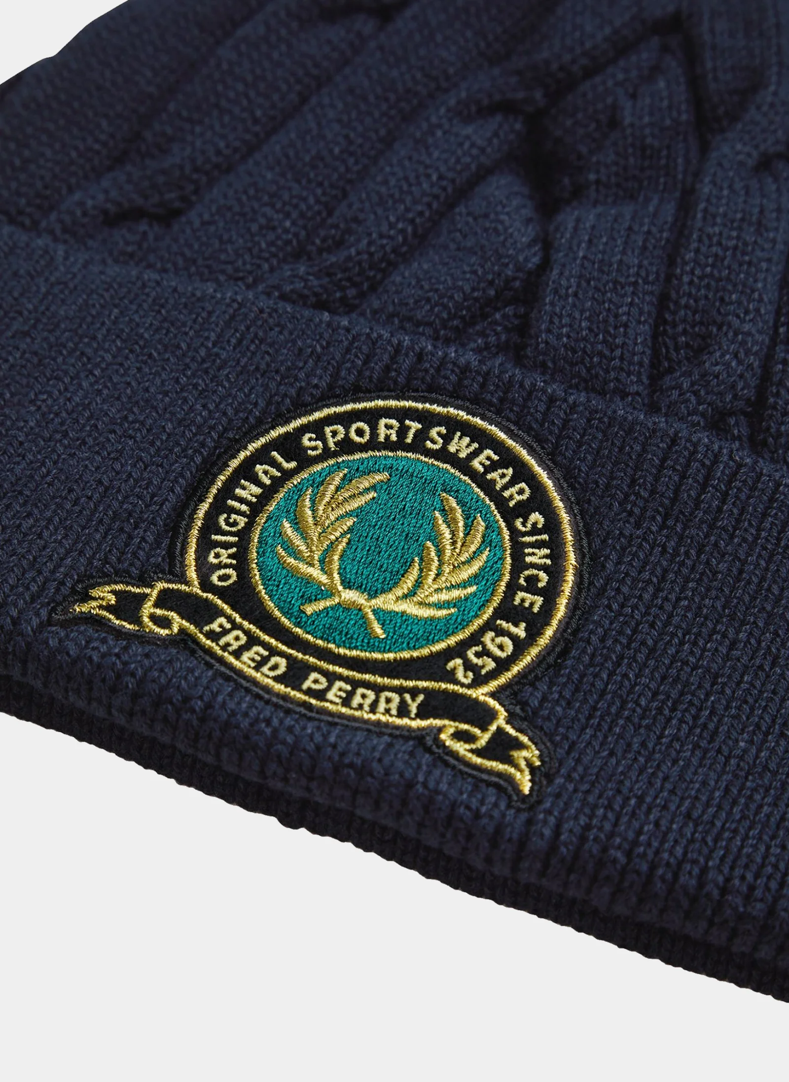 Шапка Tennis Badge Cable Beanie 608