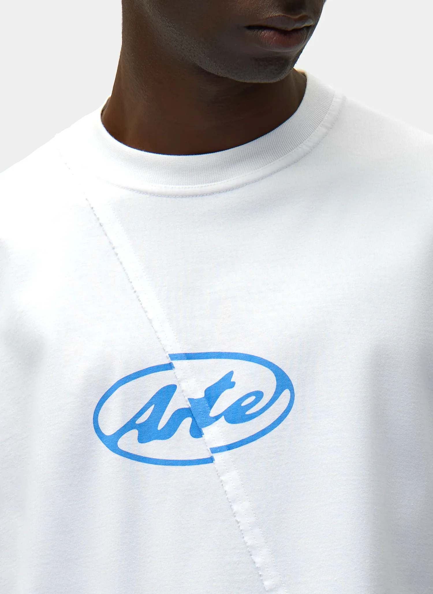 Футболка Circle Logo T-shirt White