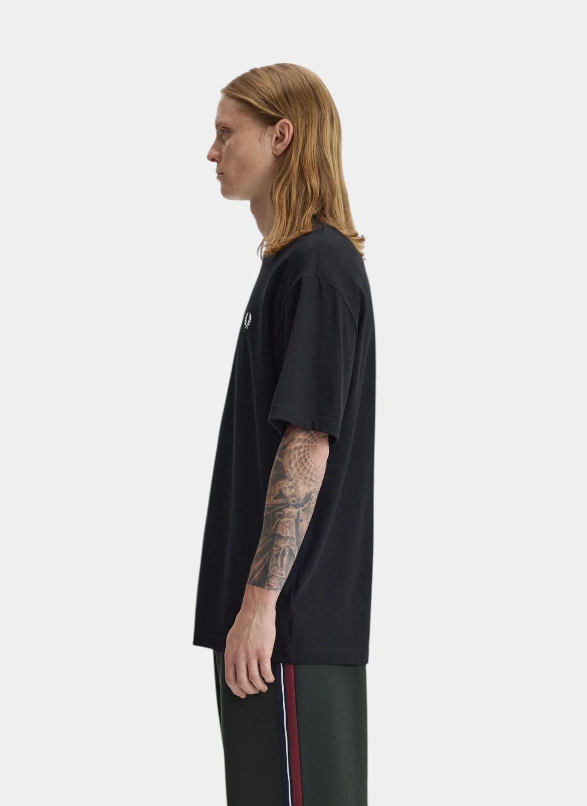 Футболка Textured Laurel Wreath T-Shirt 102