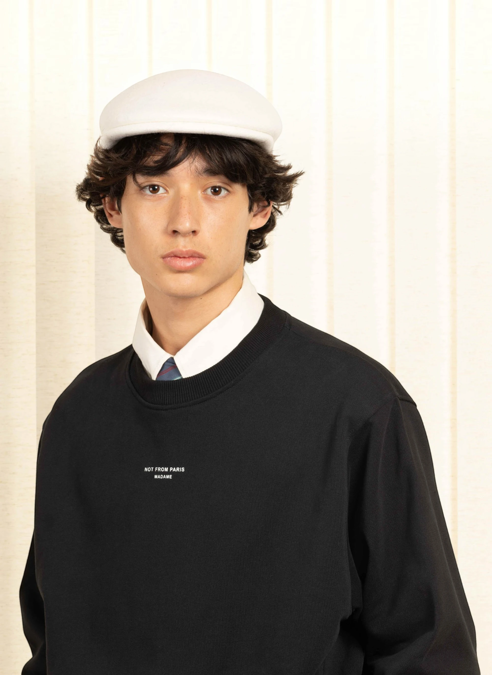 Свитшот Le Sweatshirt Slogan Classique Black