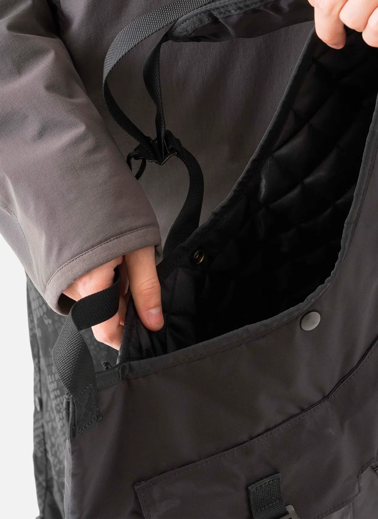 Сумка Maha M.A.L.I.C.E. Monk Sling Bag Black