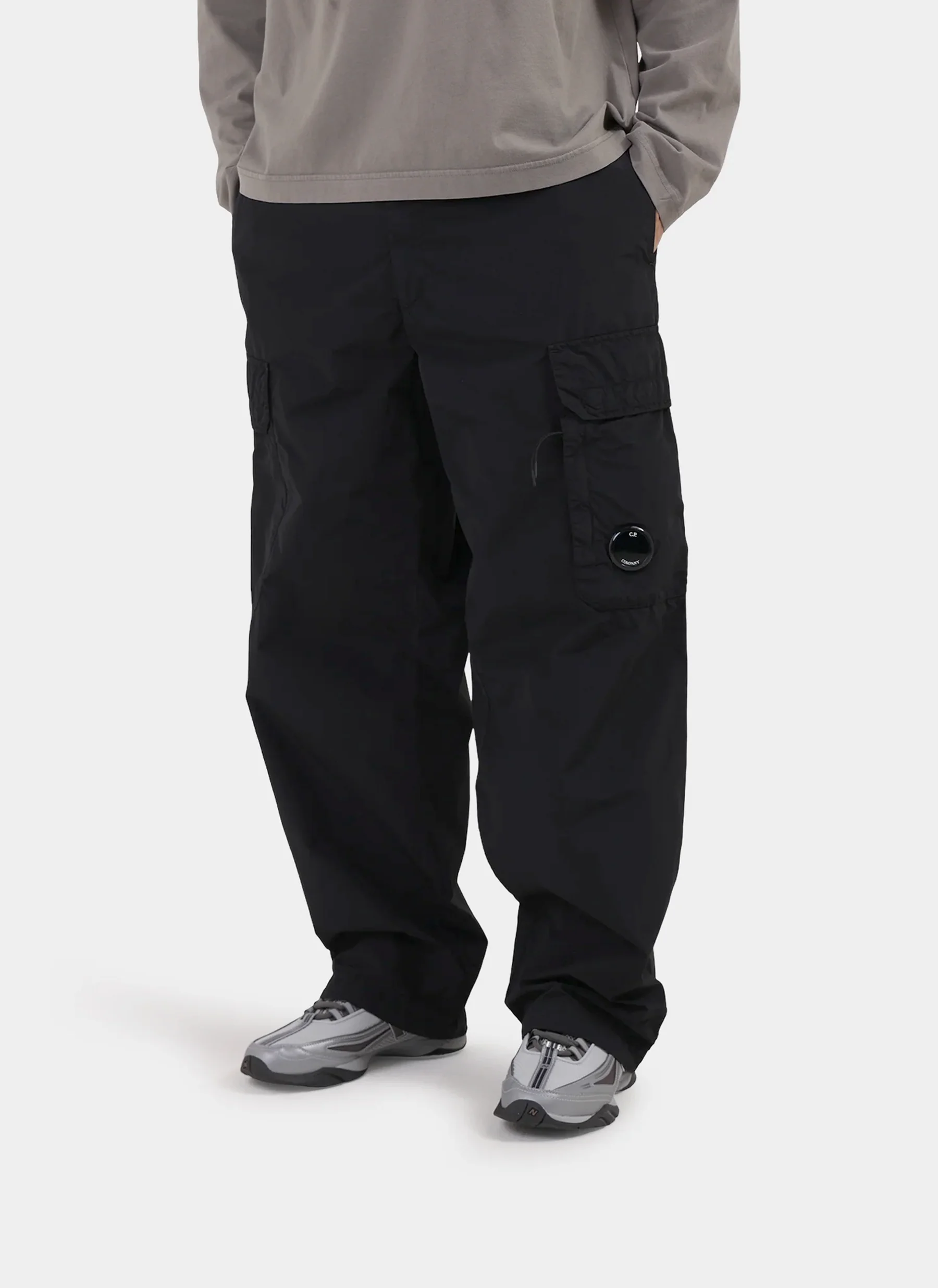 Брюки карго Flatt Nylon Loose Cargo Lens Pants Black