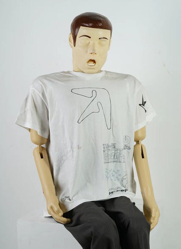 Футболка .Solutions + NUMBER 3 A—Sketch T-Shirt Old White