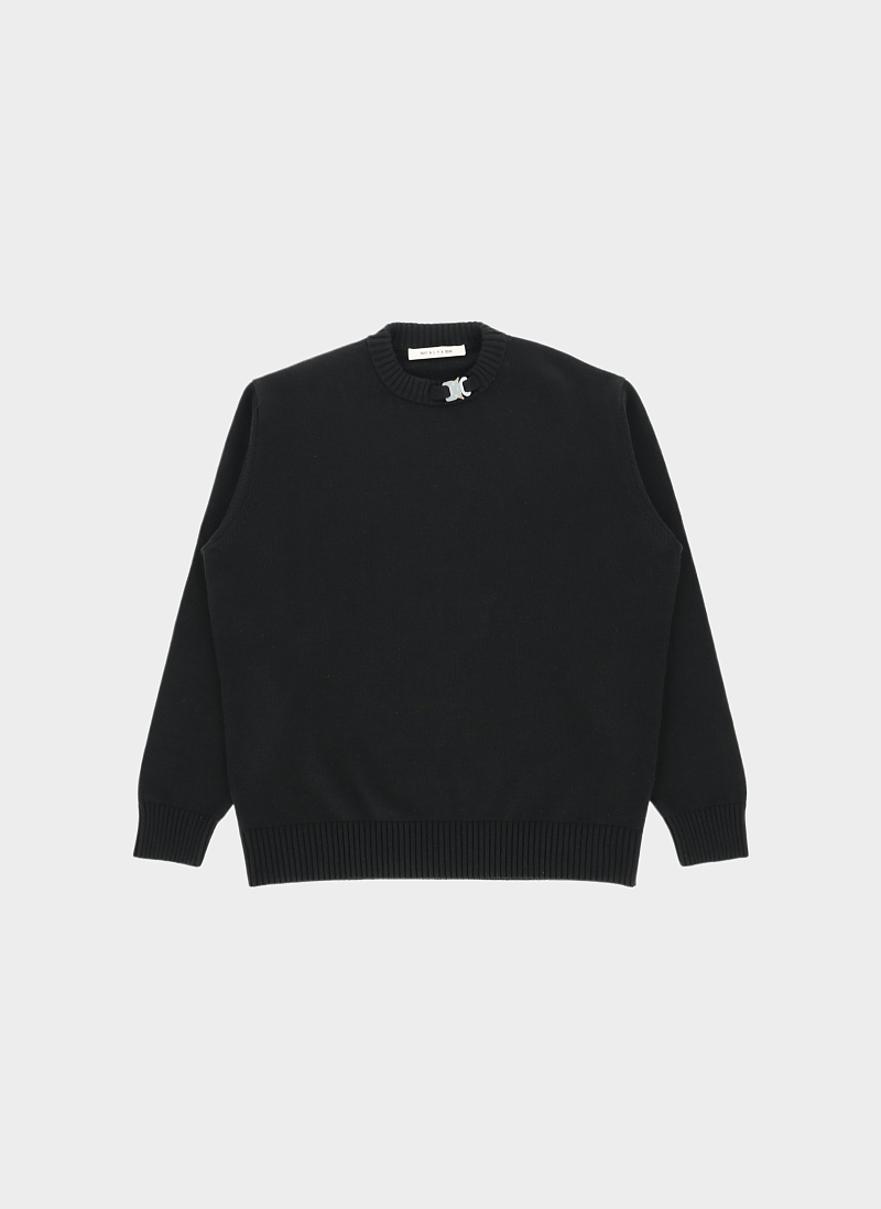 BUCKLE COLLAR CREWNECK