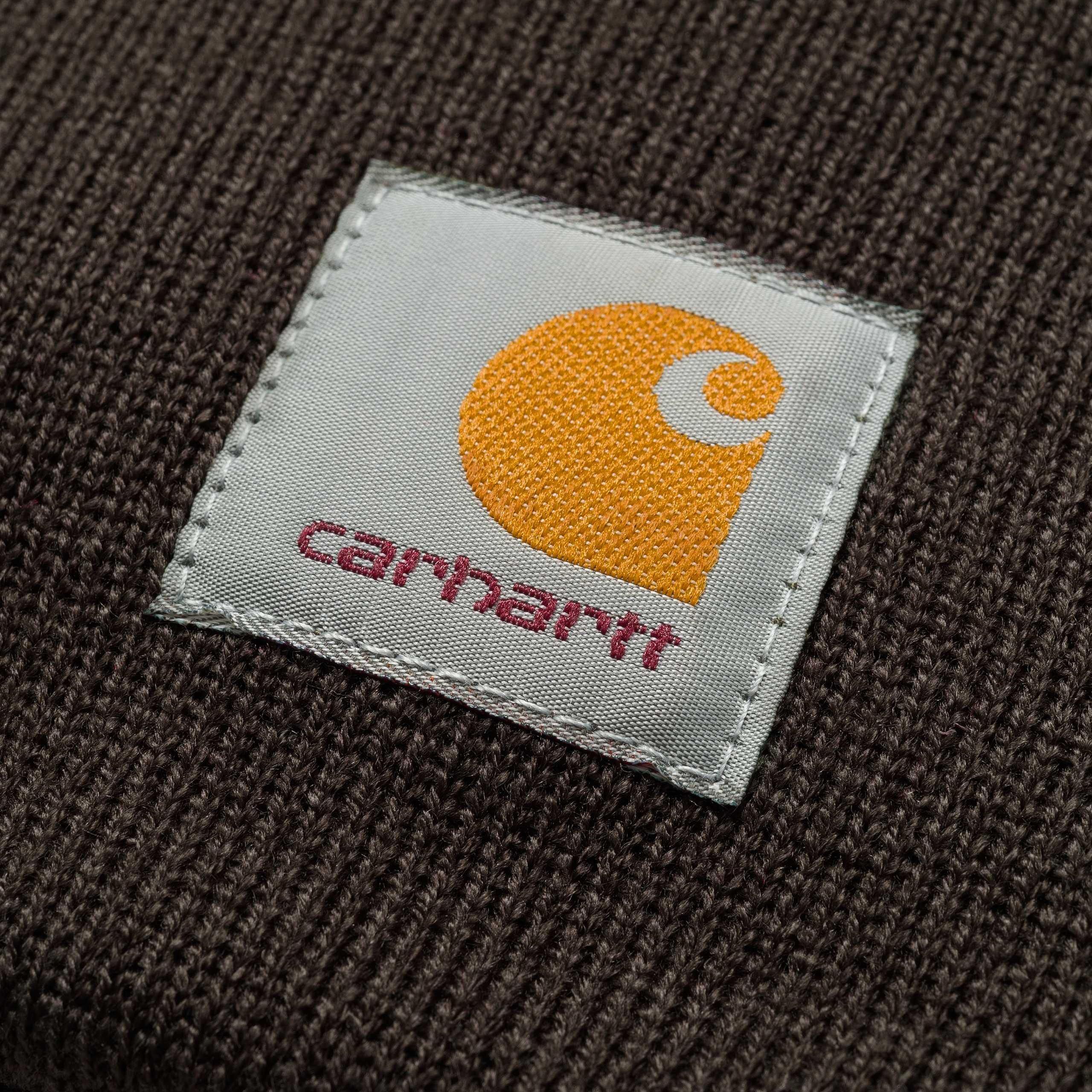 Бренд кархарт. Бренд Carhartt WIP. Carhartt Acrylic watch hat i020222 Cypress. Нашивка Кархарт. Carhartt значок бренда.
